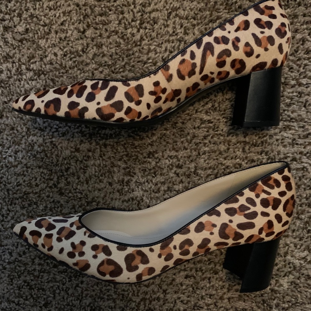 Dressy 2’ leopard print heel size 9.5